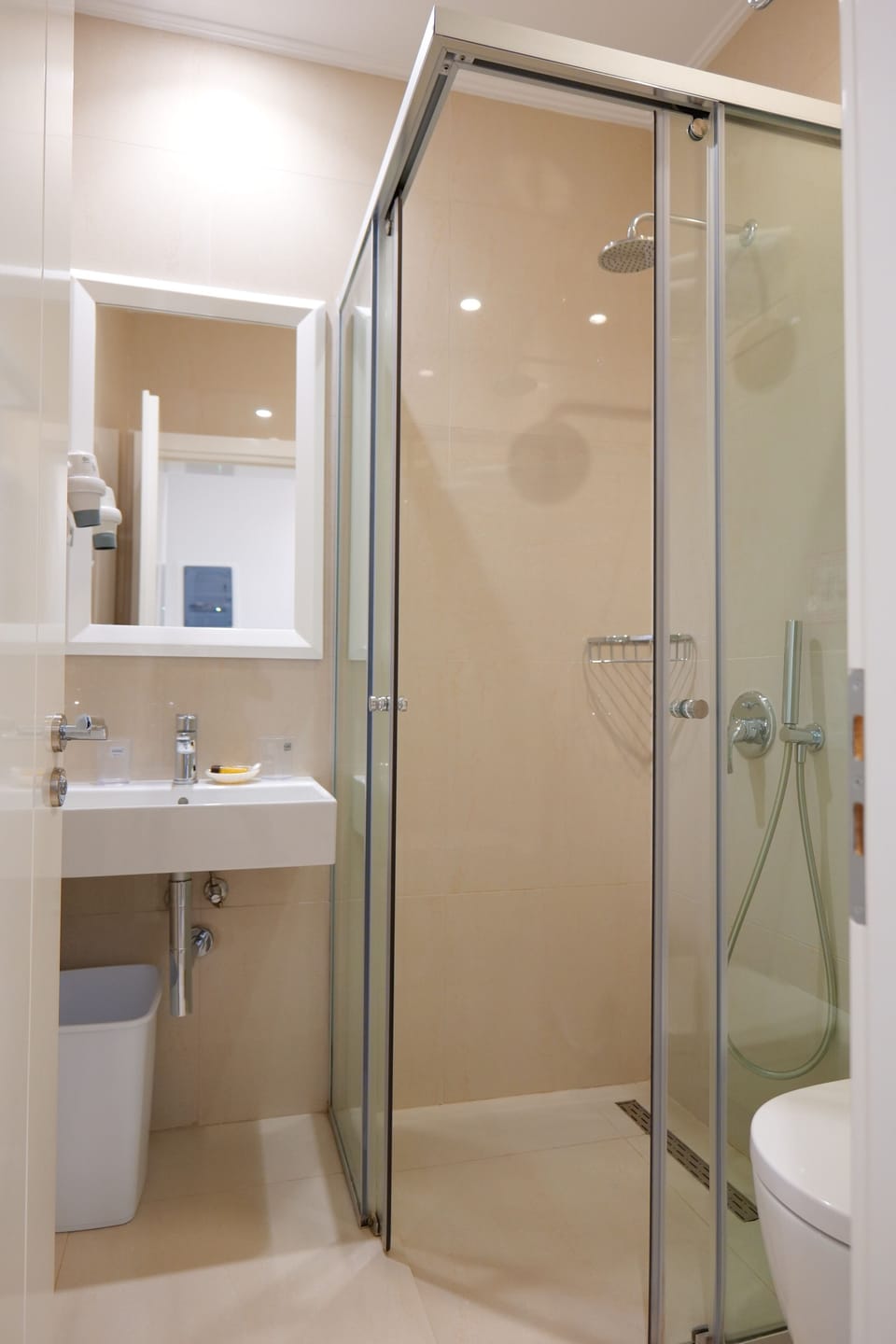 Hotel Luxury Hotel in Ksamil