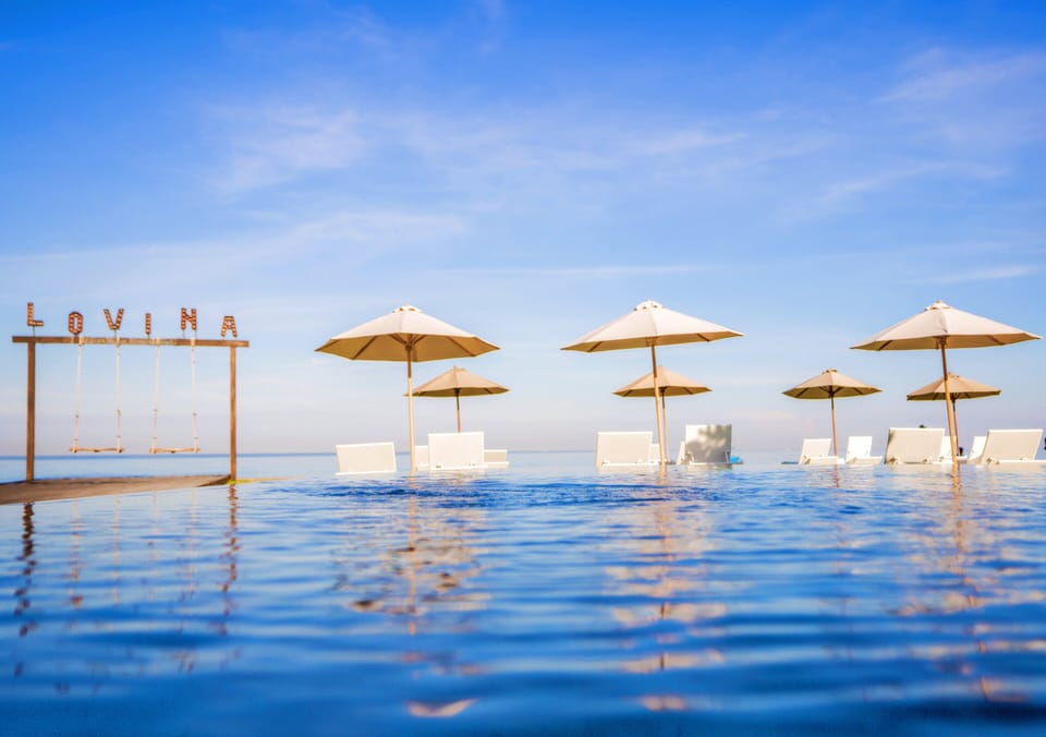 Outdoor pool, sun loungers