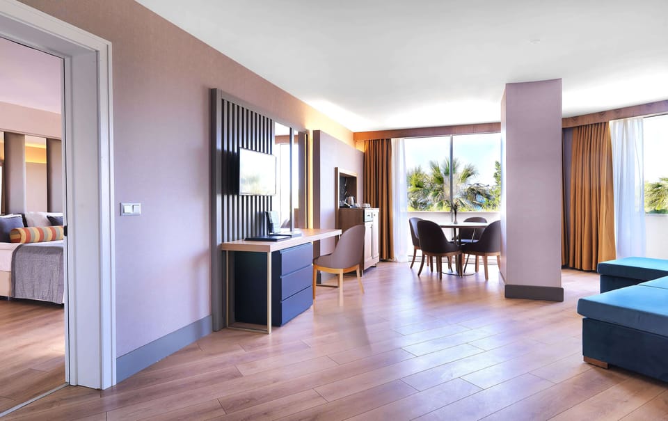 Minibar, in-room safe, desk, blackout drapes