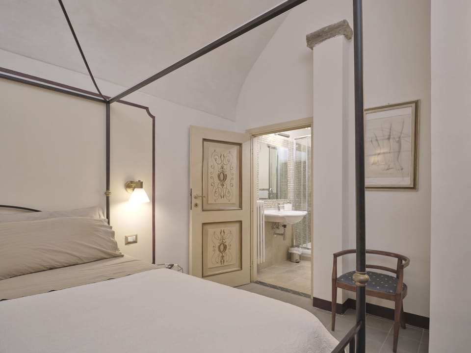 Apartment (Rifugio di Ercole) | Individually furnished, blackout drapes, free WiFi, bed sheets