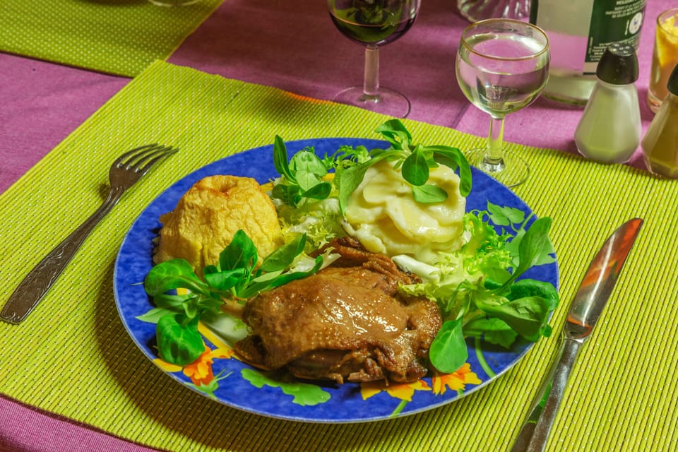 Lunch and dinner served