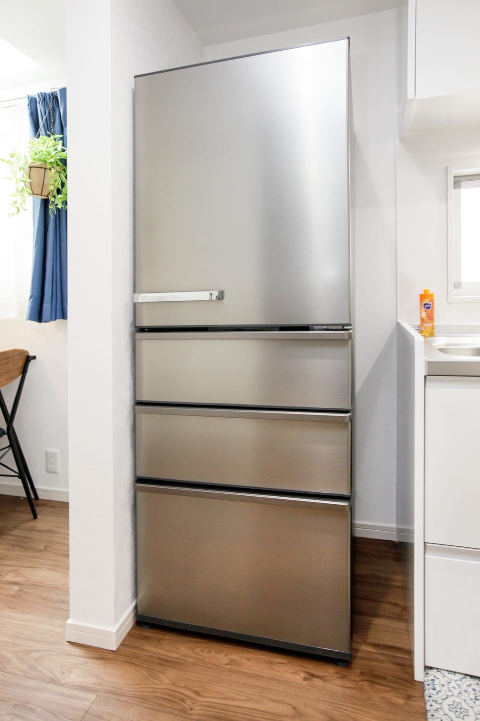 Design House | Shared kitchen | Full-size fridge, microwave, stovetop, rice cooker