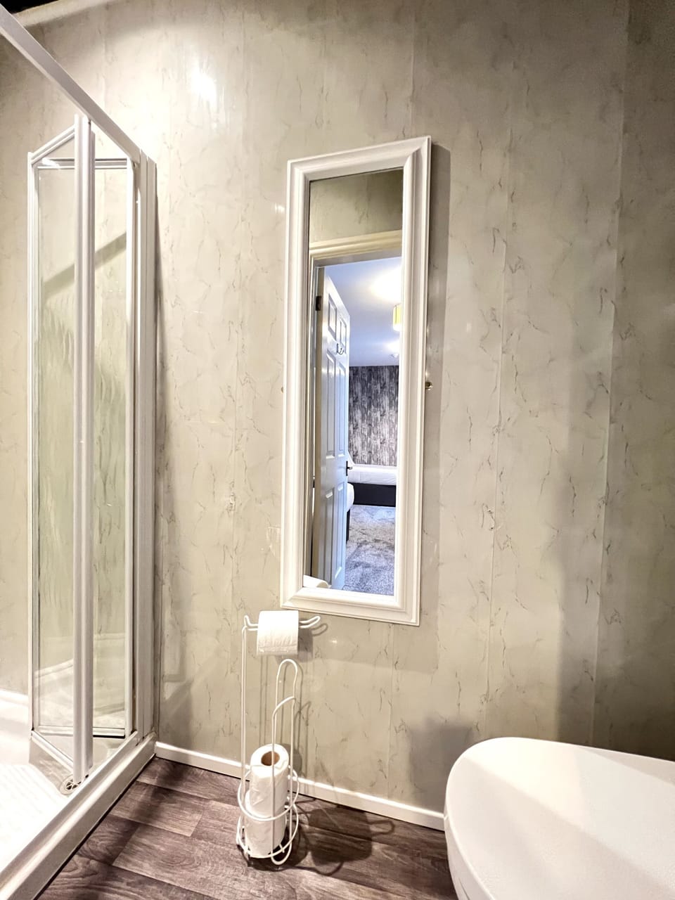 Twin Room, Ensuite | Bathroom