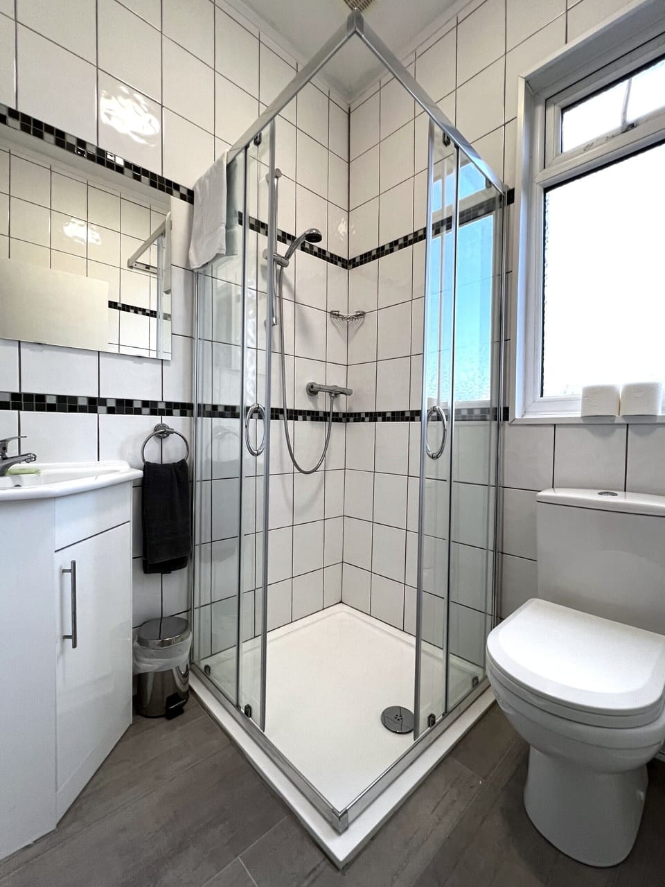 Central Cove Guesthouse Bed and Breakfast in Blackpool