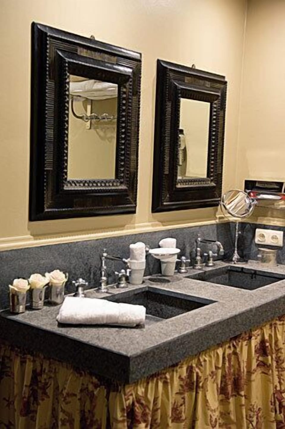 Exclusive Guesthouse Bonifacius Bed and Breakfast in Bruges