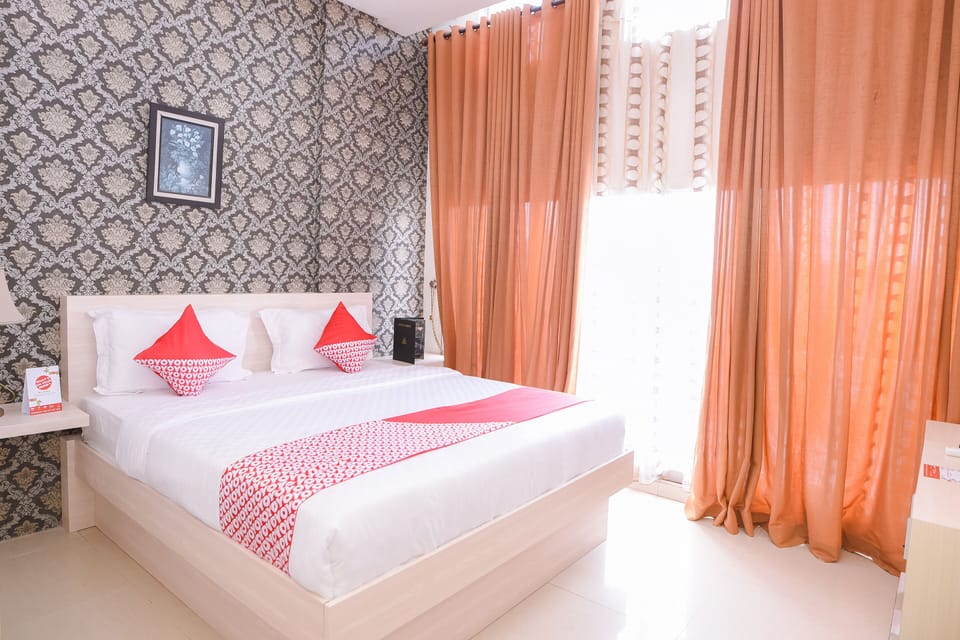 Deluxe Double Room | WiFi (free), bed sheets