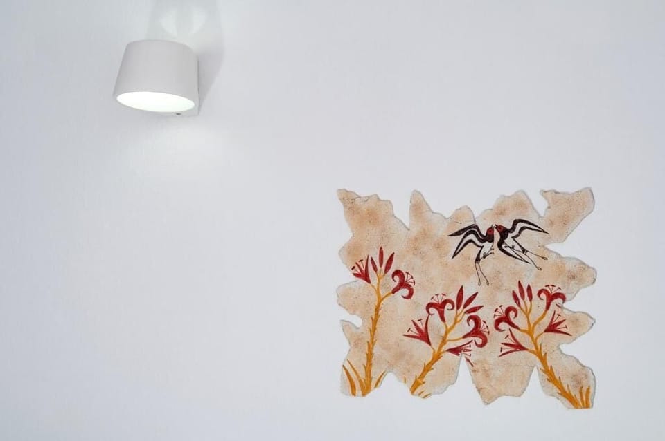 Deluxe Room, 1 Queen Bed, Sea View | In-room safe, individually decorated, individually furnished, free WiFi