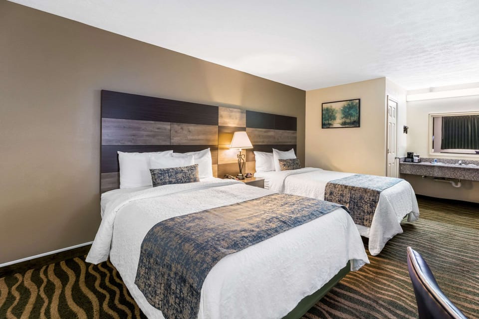 Standard Room, 2 Double Beds, Non Smoking | Desk, laptop workspace, iron/ironing board, free WiFi