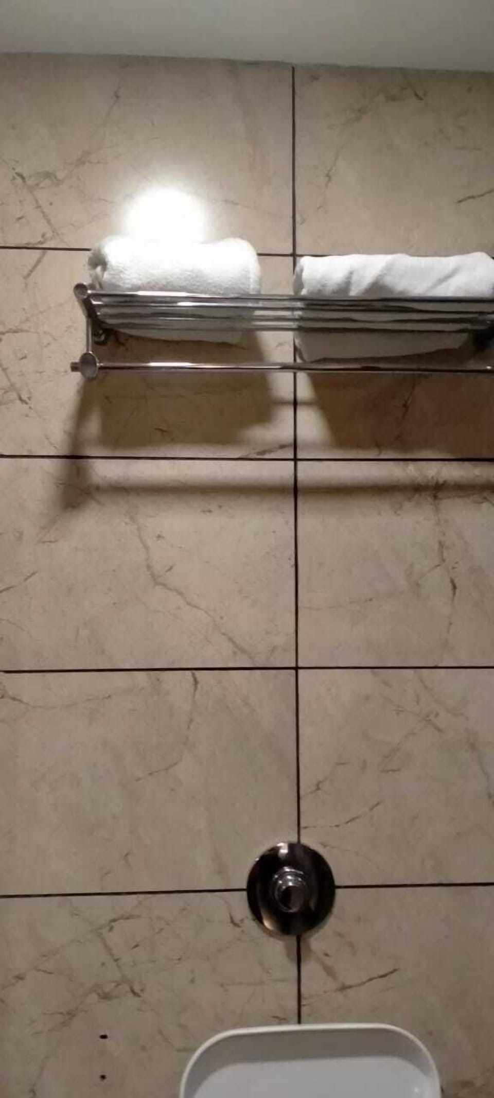 Deluxe Room, 1 Bedroom | Bathroom | Shower, hydromassage showerhead, free toiletries, slippers