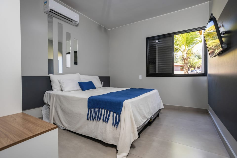 Premium Apartment | 1 bedroom, minibar, individually decorated, individually furnished