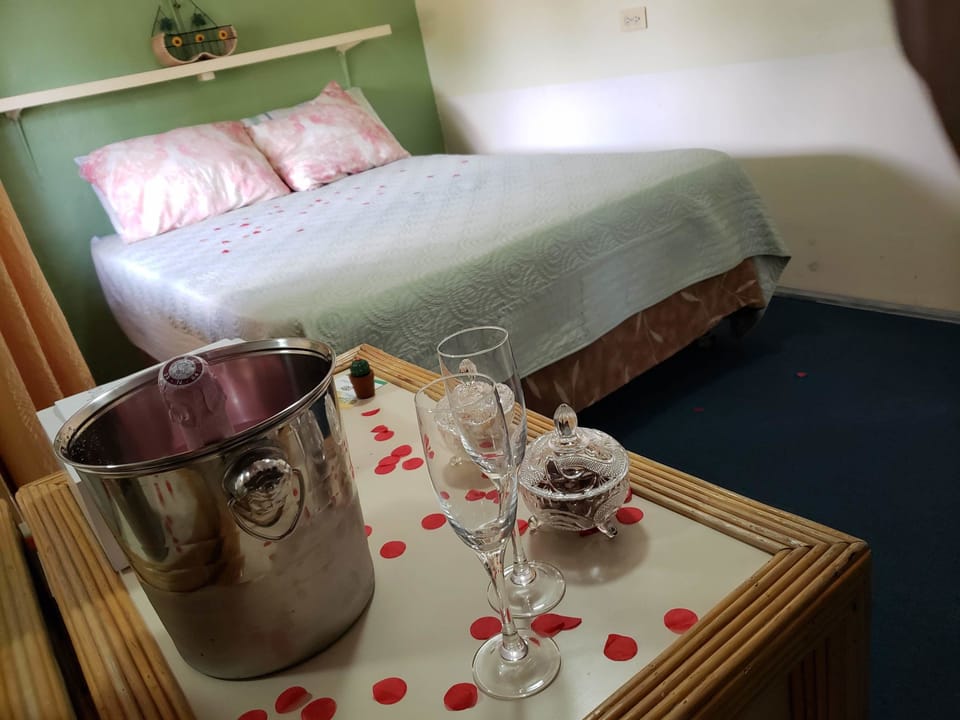 A1 Apartments Aruba Bed and Breakfast in Oranjestad