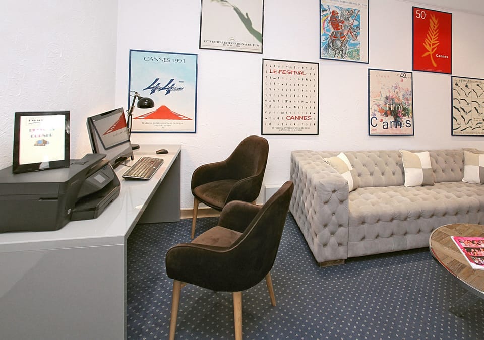 Lobby sitting area