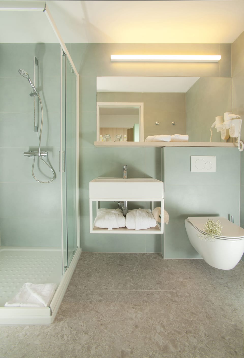 Superior Room | Bathroom | Hair dryer, towels, soap, toilet paper