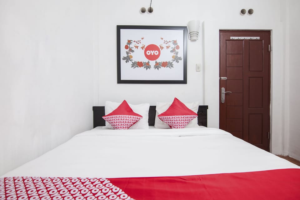 Standard Double Room | Desk, WiFi (free)