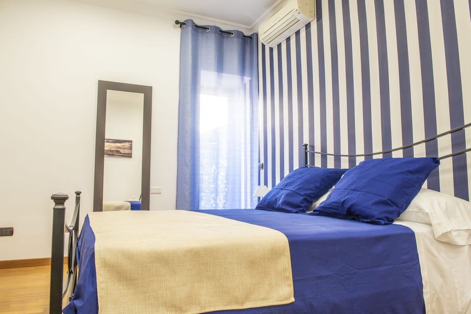 Comfort Room, 1 Queen Bed (Room 57 - O' Scartellato) | Individually decorated, individually furnished, desk, blackout drapes