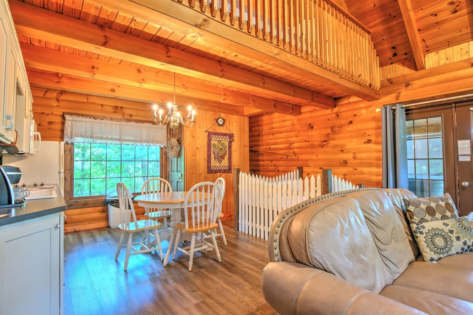 Grapevine Cabin | Private kitchen | Full-size fridge, microwave, stovetop, coffee/tea maker