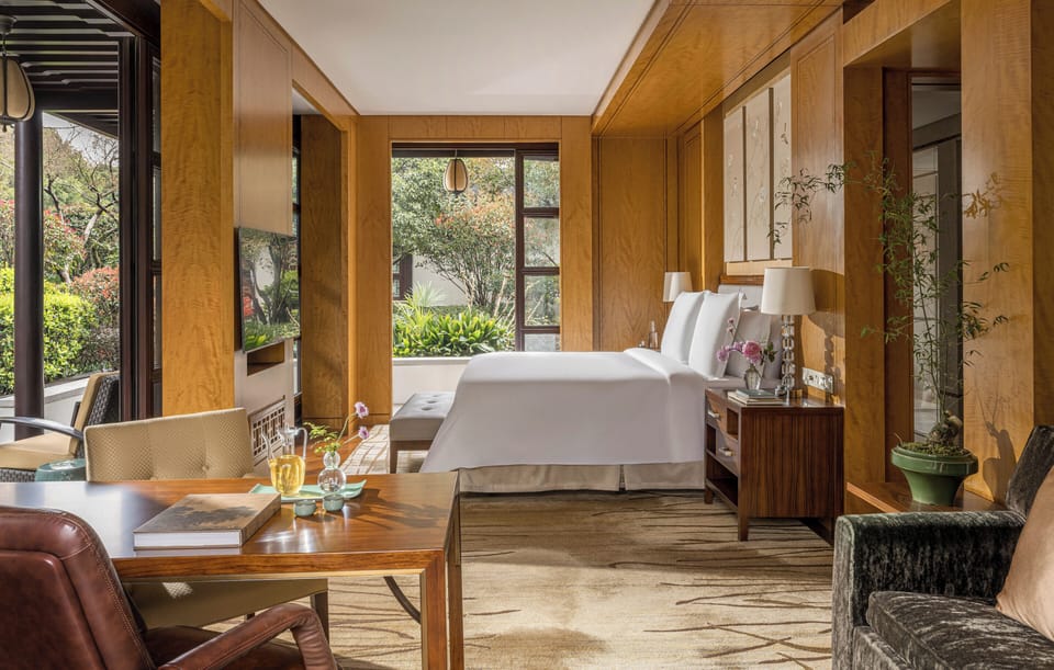 Panorama Garden View Room King | Hypo-allergenic bedding, down comforters, minibar, in-room safe