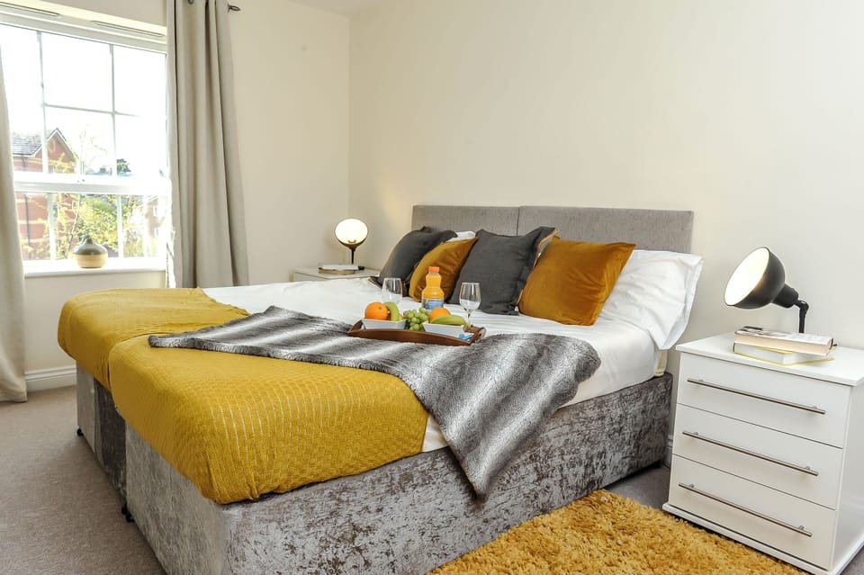 Select Serviced Accommodation - Hunters Wharf Apartment in Reading