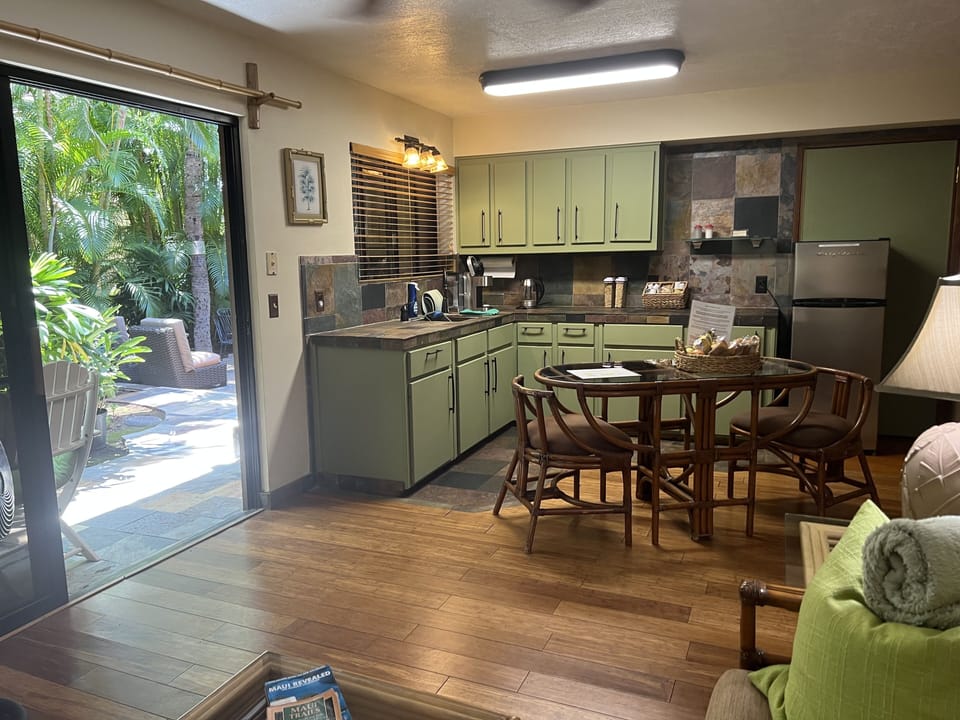 Apartment | Iron/ironing board, free WiFi, bed sheets