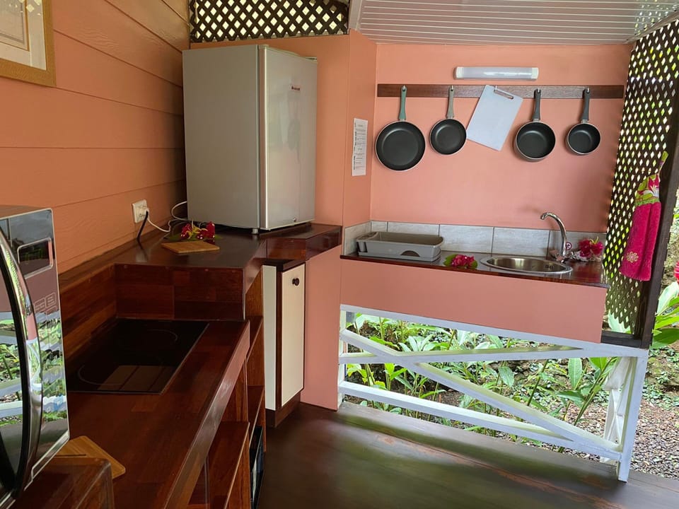 Bungalow, Private Bathroom, Lagoon View | Private kitchen | Mini-fridge, coffee/tea maker, electric kettle, highchair