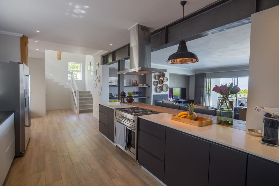 Exclusive House, Non Smoking, Sea View | Private kitchen | Full-size fridge, microwave, oven, stovetop