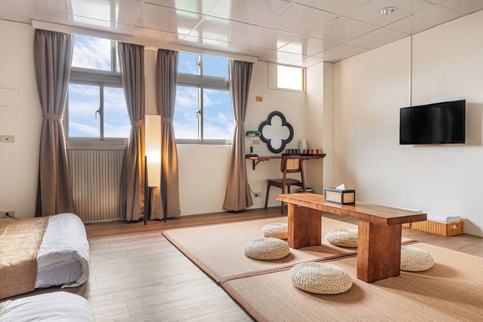 Family room - with shared bathroom | View from room