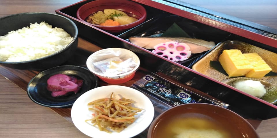 Breakfast meal