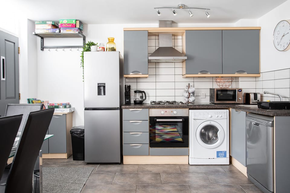 Apartment, Accessible, Private Bathroom | Private kitchen