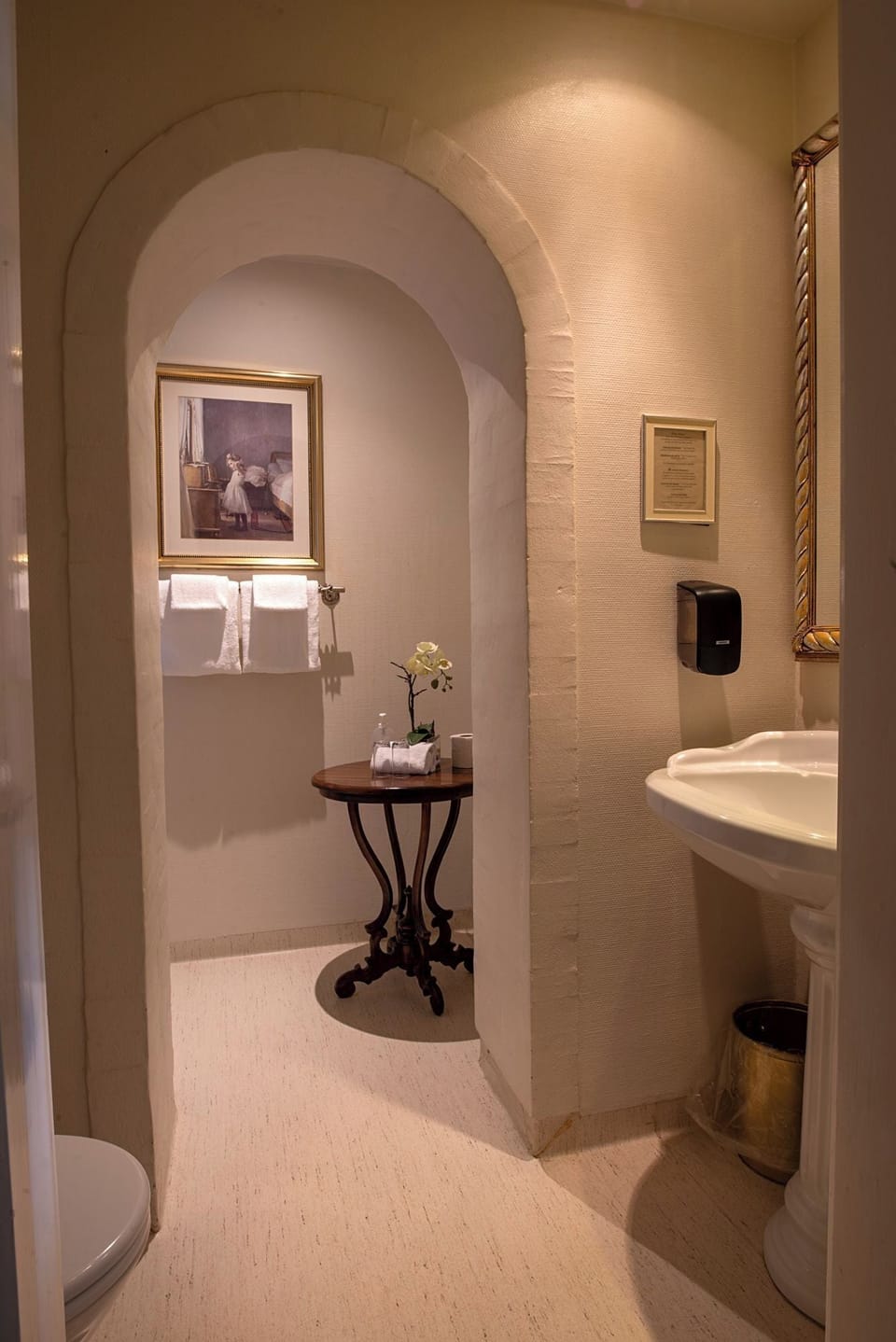 Hair dryer, towels, toilet paper