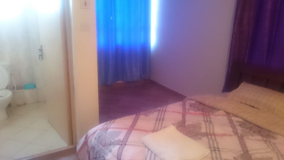 Apartment, 2 Bedrooms | Free WiFi, bed sheets