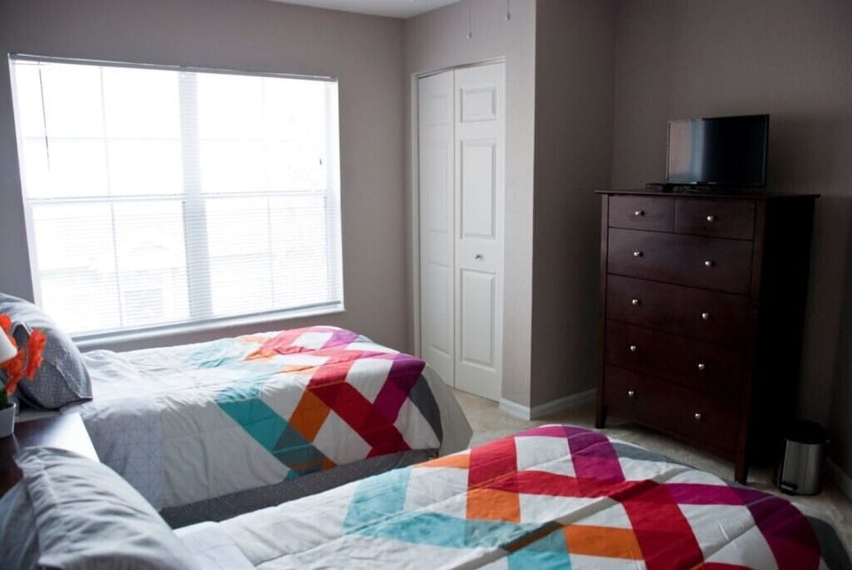 Townhome, Multiple Beds, Kitchen, Garden View (Venetian Bay Townhome) | 3 bedrooms, individually decorated, individually furnished, bed sheets