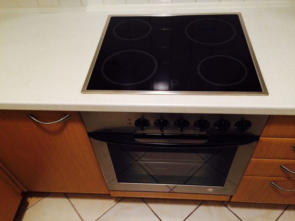 Apartment, 2 Bedrooms, Kitchen | Private kitchen