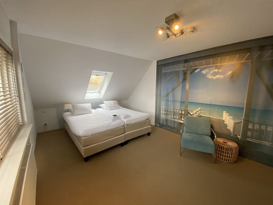 Comfort Twin Room | Select Comfort beds, in-room safe, individually decorated
