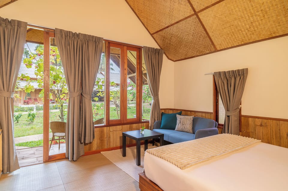 Farm House | Premium bedding, minibar, in-room safe, free WiFi