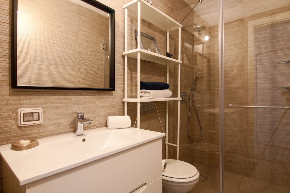 Trendy with Balcony on Sheinkin by FeelHome Apartment in Tel Aviv-Yafo