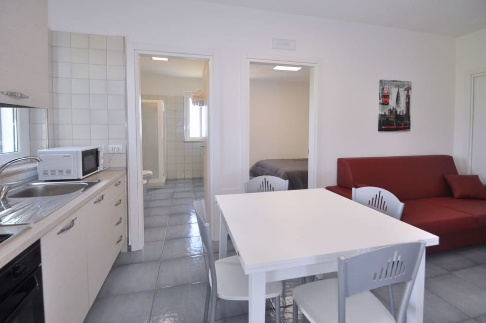 Private kitchenette