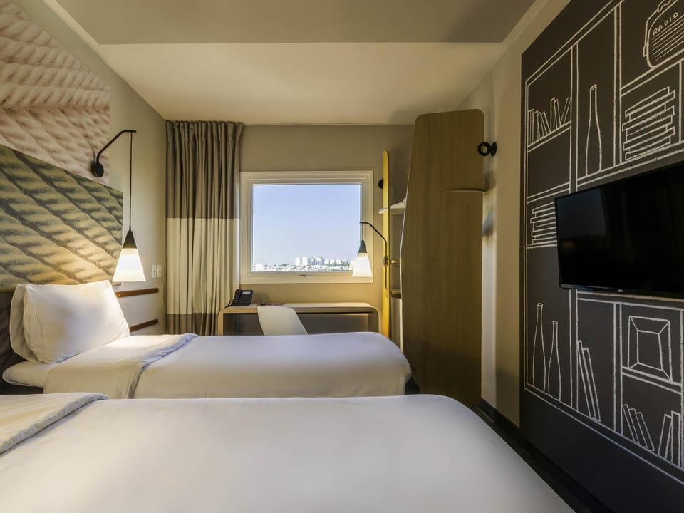 Standard Room, 2 Twin Beds | Minibar, desk, blackout drapes, soundproofing