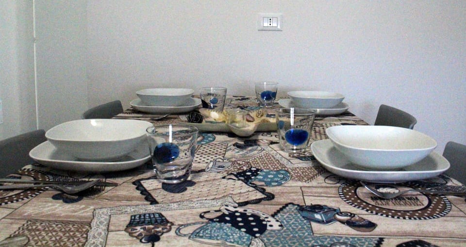 Family Apartment, Accessible, Kitchen | Private kitchen