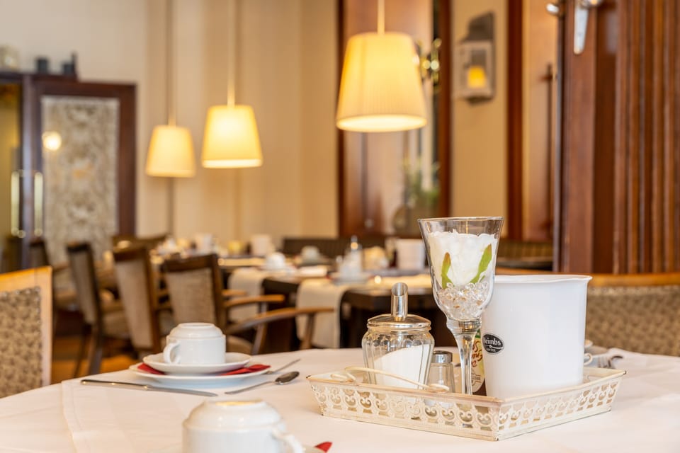 Daily buffet breakfast (EUR 18 per person)