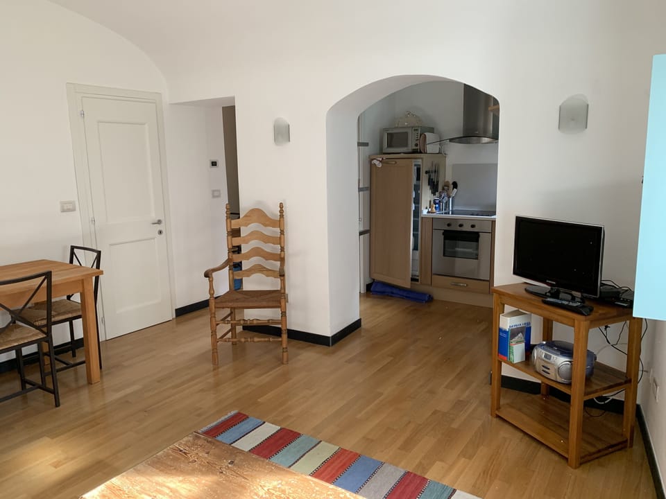 Apartment | Living area | 30-inch TV with digital channels