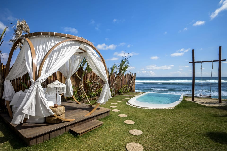 Beach/ocean view