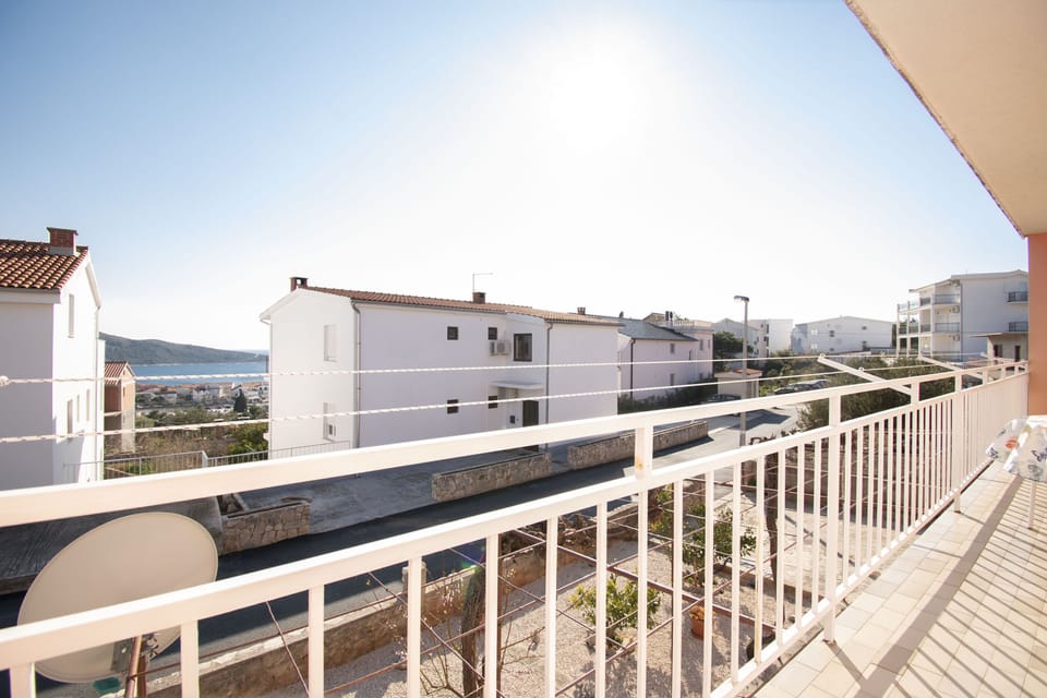 Apartment (A1) | Balcony