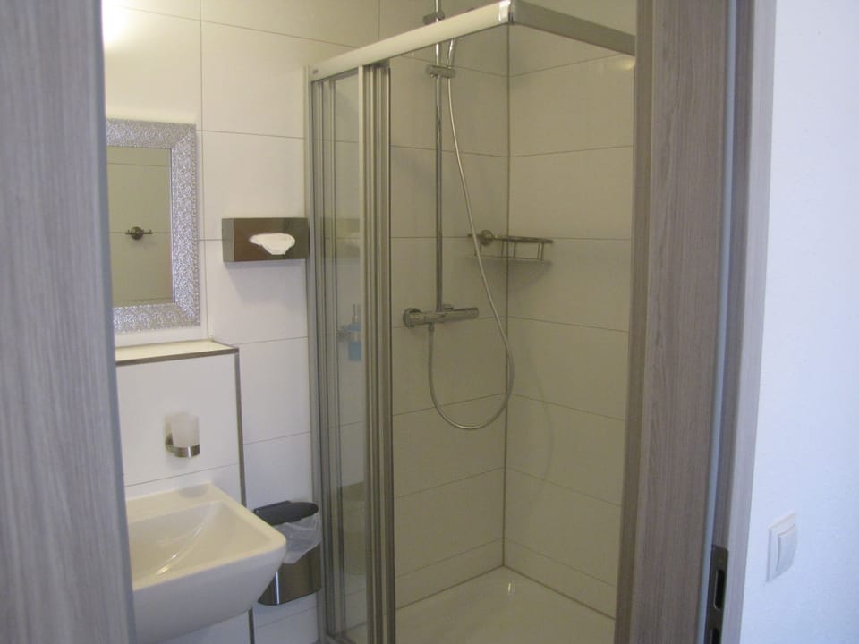 Desk, free cribs/infant beds, free WiFi, bed sheets