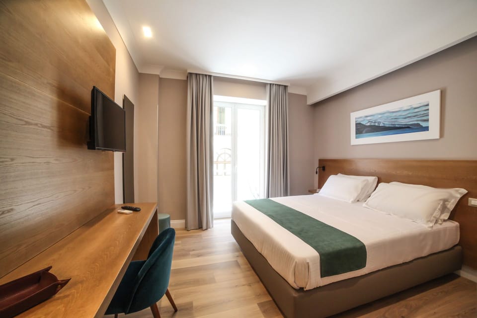 Superior Double Room, City View | Egyptian cotton sheets, premium bedding, down comforters