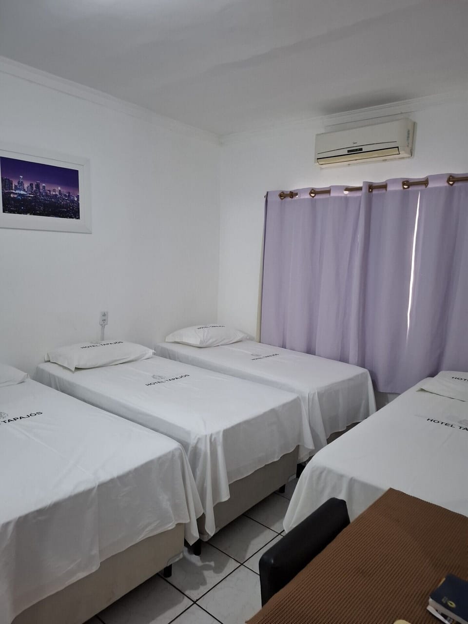 Twin Room | Minibar, desk, blackout drapes, iron/ironing board (on request)