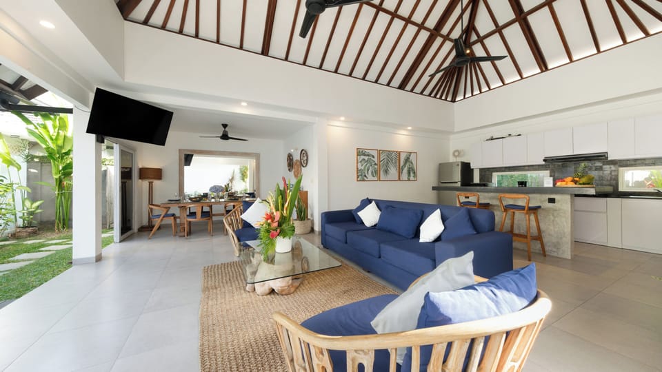 Exclusive Villa, 3 Bedrooms | Living area | Flat-screen TV