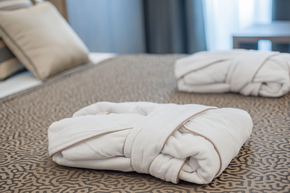 Double Room (2) | Room amenity
