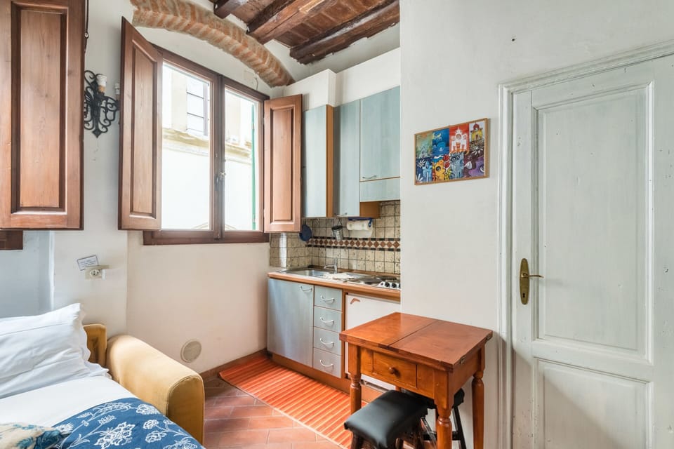 Studio | Individually furnished, desk, free cribs/infant beds, bed sheets