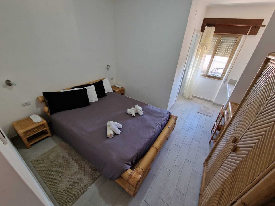 Classic Double or Twin Room | Bathroom | Shower, rainfall showerhead, hair dryer, bidet