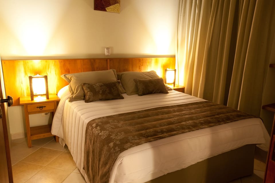 Chalet | Premium bedding, pillowtop beds, minibar, in-room safe
